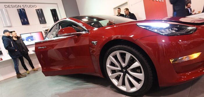 Prijs Vergelijking Tesla Model 3 Autointernationaalnl 